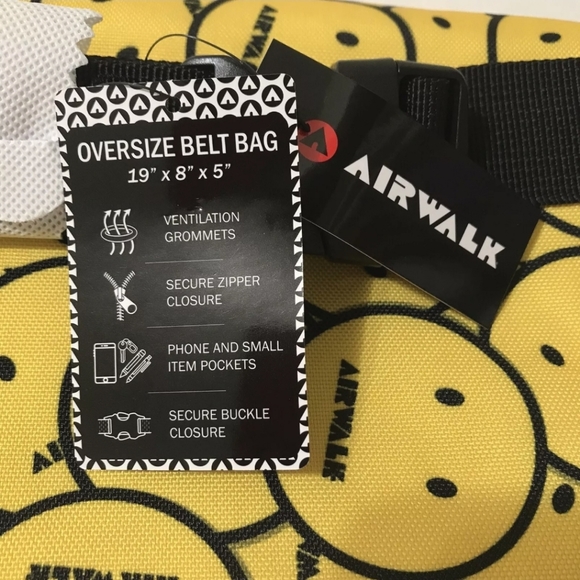 NWT Airwalk oversized waist bag/fany pack yellow with Airwalk smiley faces - Picture 3 of 8